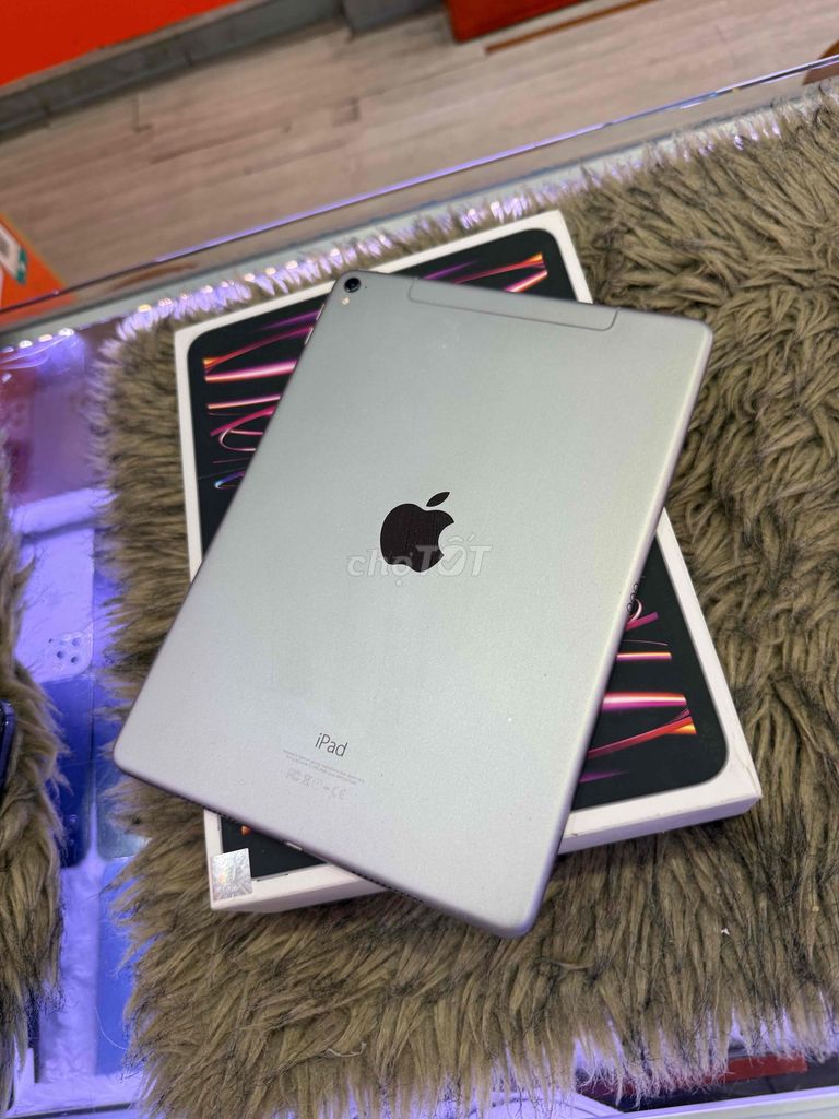 iPad Pro 9.7 inch 4G có xài sim 32GB Xám. Mua bán Máy tính bảng tại Quận 3 Tp Hồ Chí Minh được đăng bởi Nam Á Mobile hình 1