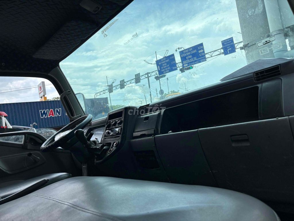 Fuso 3,5t đời 2009 thùng kín 4,5*2*2 m. Mua bán Xe tải, xe ben tại Huyện Bình Chánh Tp Hồ Chí Minh được đăng bởi Vi hình 3