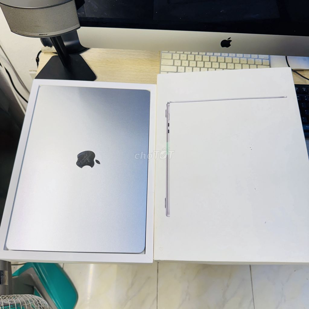 Apple MacBook Air M2 15.3 inch 8GB/512GB. Mua bán Laptop tại Quận Ba Đình Hà Nội được đăng bởi Nguyen  hình 1