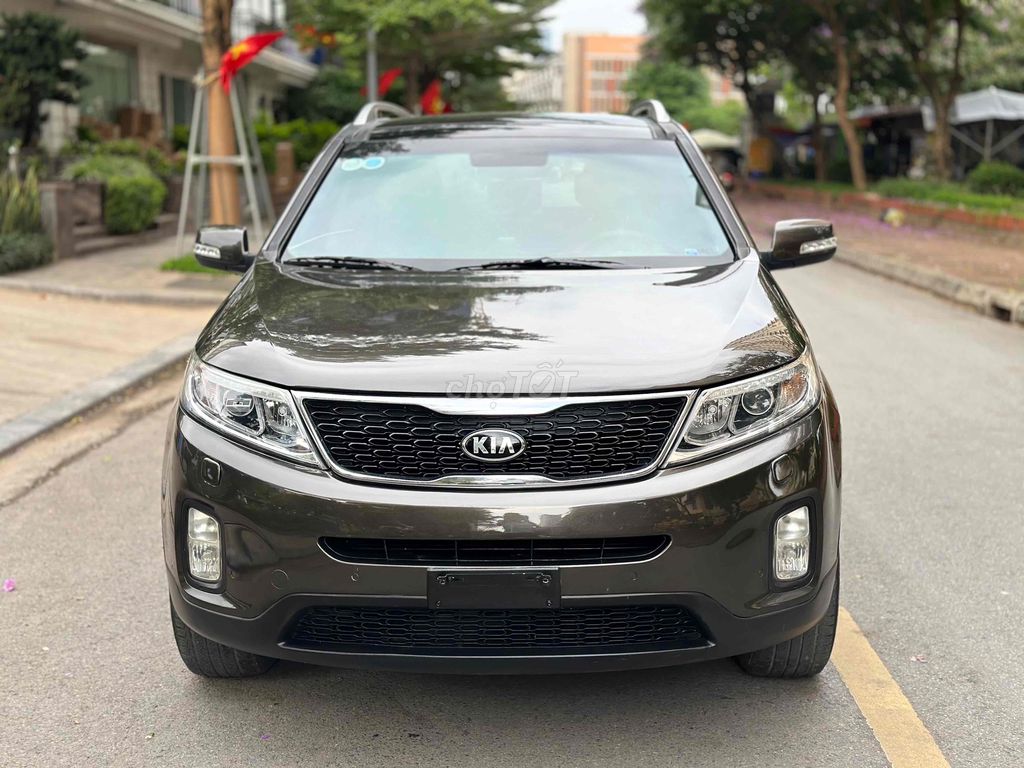 Bán Kia Sorento 2016 2.4GATH Nâu Full Xăng