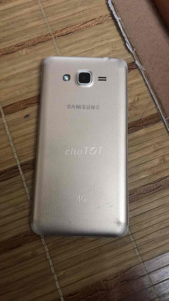 Samsung J2 Prime Vàng Đã hỏng. Mua bán Điện thoại tại Huyện Thanh Hà Hải Dương được đăng bởi Thuỷ Trần hình 1