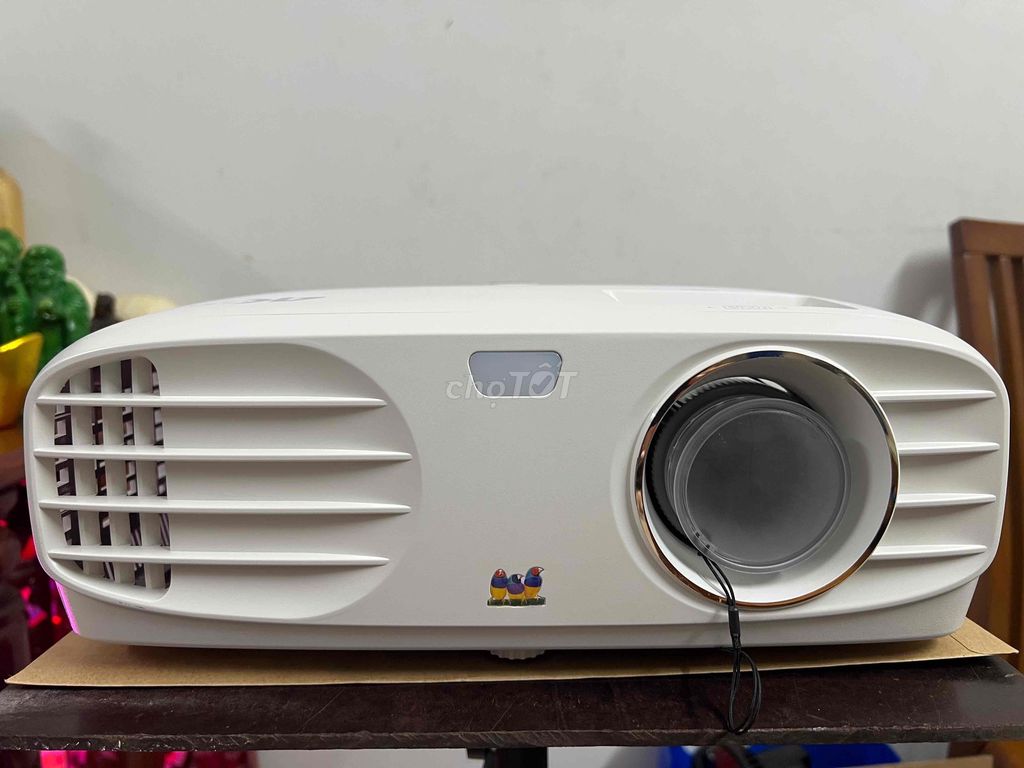 Máy chiếu Viewsonic PX 727 4K Trắng. Mua bán Đồ dùng văn phòng tại Quận Bình Thạnh Tp Hồ Chí Minh được đăng bởi Vuong Tran hình 1