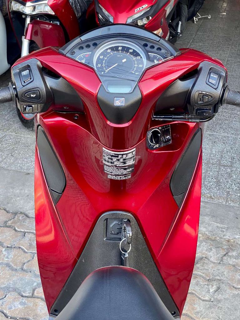 SH 125i ABS 2019 max đời Zin êm. Mua bán Xe máy tại Quận Ninh Kiều Cần Thơ được đăng bởi Xe Máy TÂN LIÊN HƯNG 1 91B hình 5