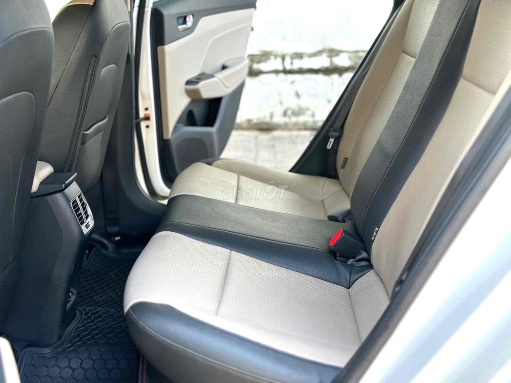 Hyundai Accent 2020 1.4AT Đặc Biệt  - 64000 km. Mua bán Ô tô tại Quận 12 Tp Hồ Chí Minh được đăng bởi Phong hình 9