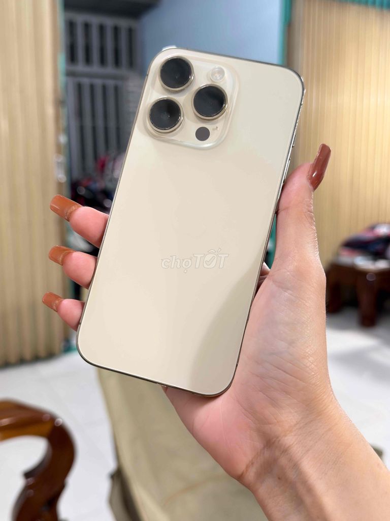 Apple iPhone 14 Pro 128GB Vàng Mỹ 100%. Mua bán Điện thoại tại Thành phố Biên Hòa Đồng Nai được đăng bởi Huỳnh  hình 1