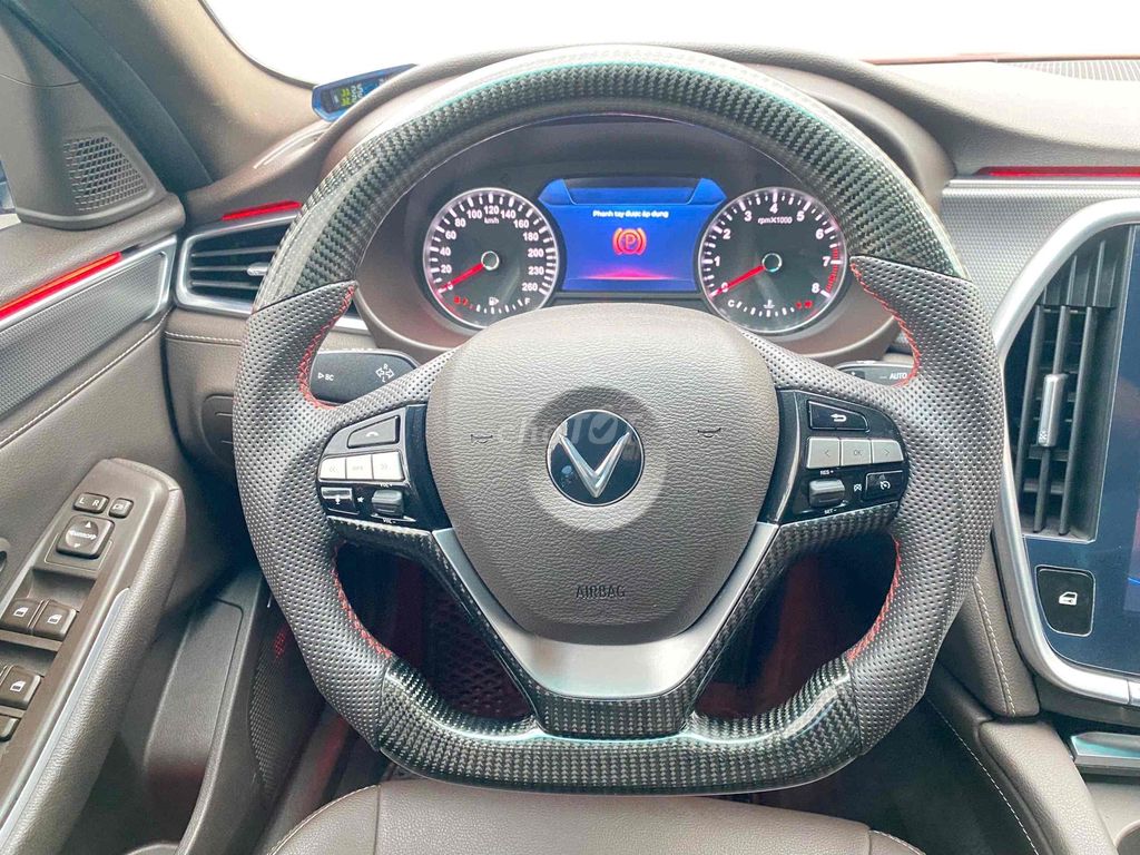 VinFast Lux A2.0 2022 A2.0 Tiêu chuẩn - 50000 km. Mua bán Ô tô tại Quận Nam Từ Liêm Hà Nội được đăng bởi Lưu quang kiên hình 13