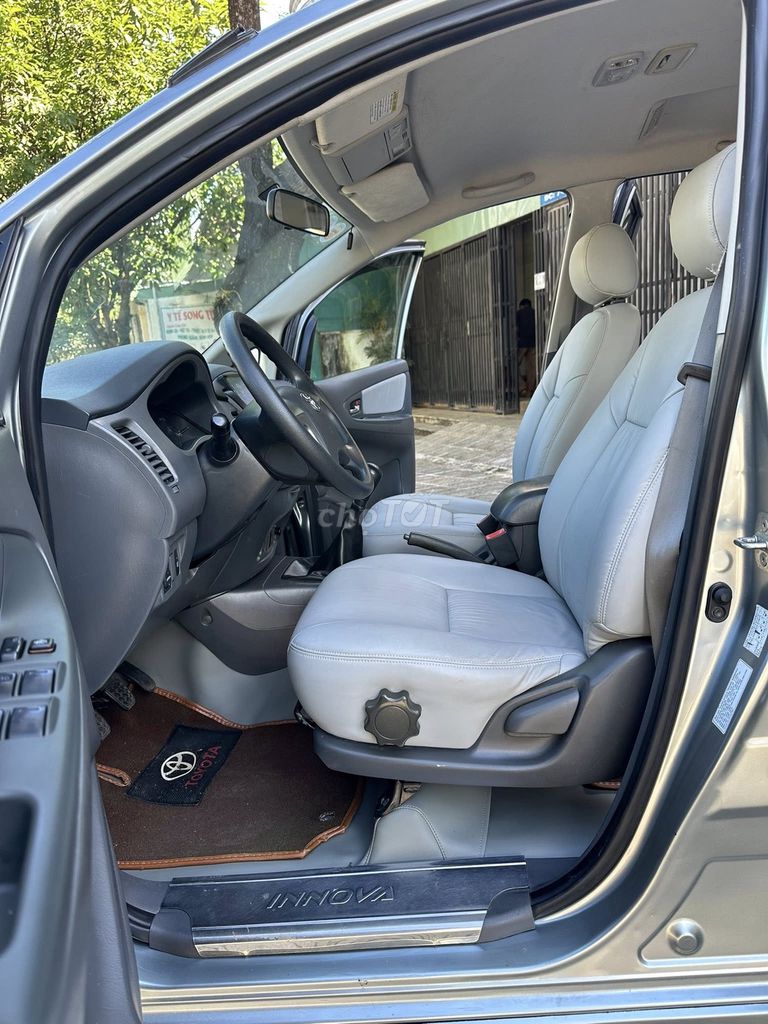 Toyota innova 2012. Mua bán Ô tô tại Thành phố Pleiku Gia Lai được đăng bởi Hậu hình 2