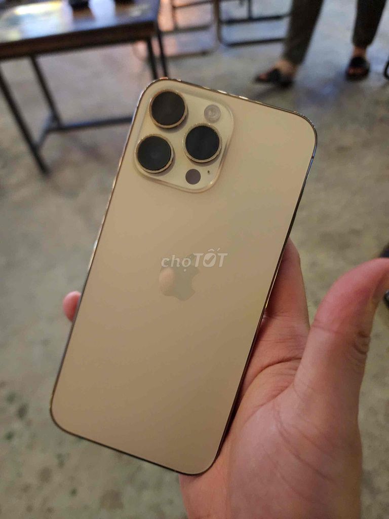 Apple iPhone 14 Pro Max 256GB Vàng Mỹ. Mua bán Điện thoại tại Thị xã Tân Uyên Bình Dương được đăng bởi Thanh Hoài hình 1
