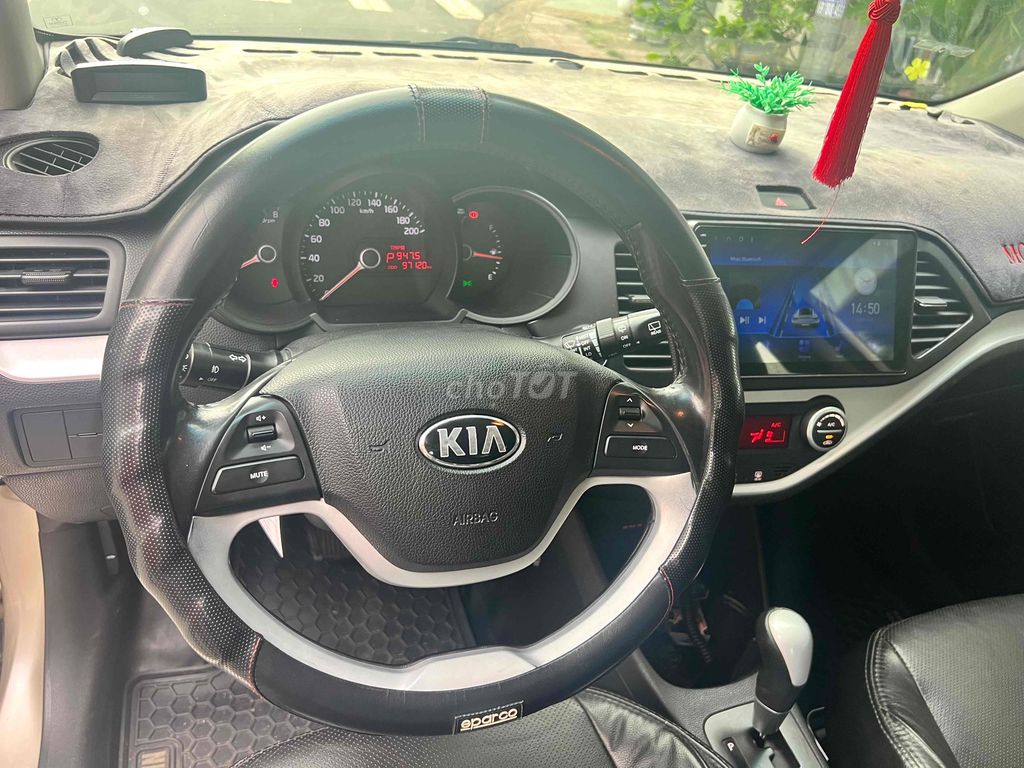 Kia Picanto 2013 Tự động rất đẹp full đồ chơi. Mua bán Ô tô tại Thành phố Dĩ An Bình Dương được đăng bởi Hiếu Auto Nghĩa Phát hình 12