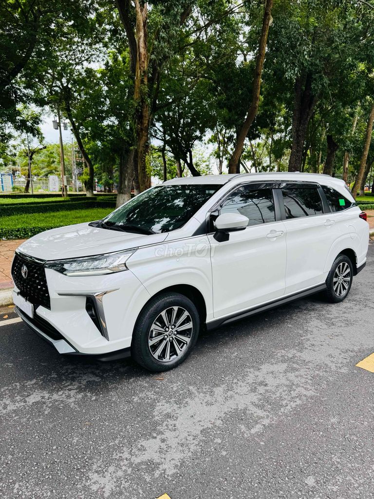 Toyota Veloz Cross 2022 CVT - (Xe Gia Đình 100%). Mua bán Ô tô tại Quận Ninh Kiều Cần Thơ được đăng bởi Lê Minh Trí hình 4