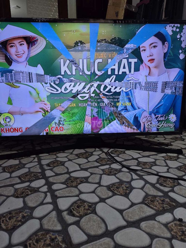 Tivi Samsung 43 inch Mới 90%. Mua bán Tivi, Âm thanh tại Thành phố Huế Thừa Thiên Huế được đăng bởi tịnh hình 1