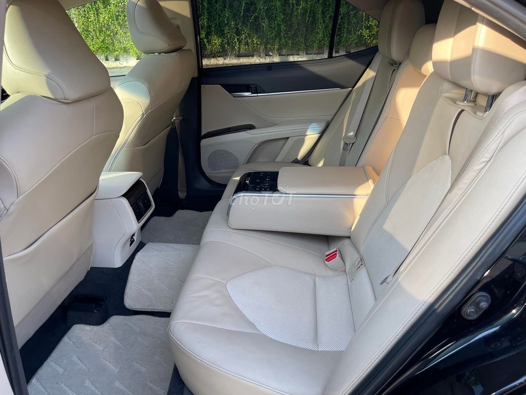 Toyota Camry 2.5q 2021 đen xe gd. Mua bán Ô tô tại Quận 12 Tp Hồ Chí Minh được đăng bởi Quang hình 5