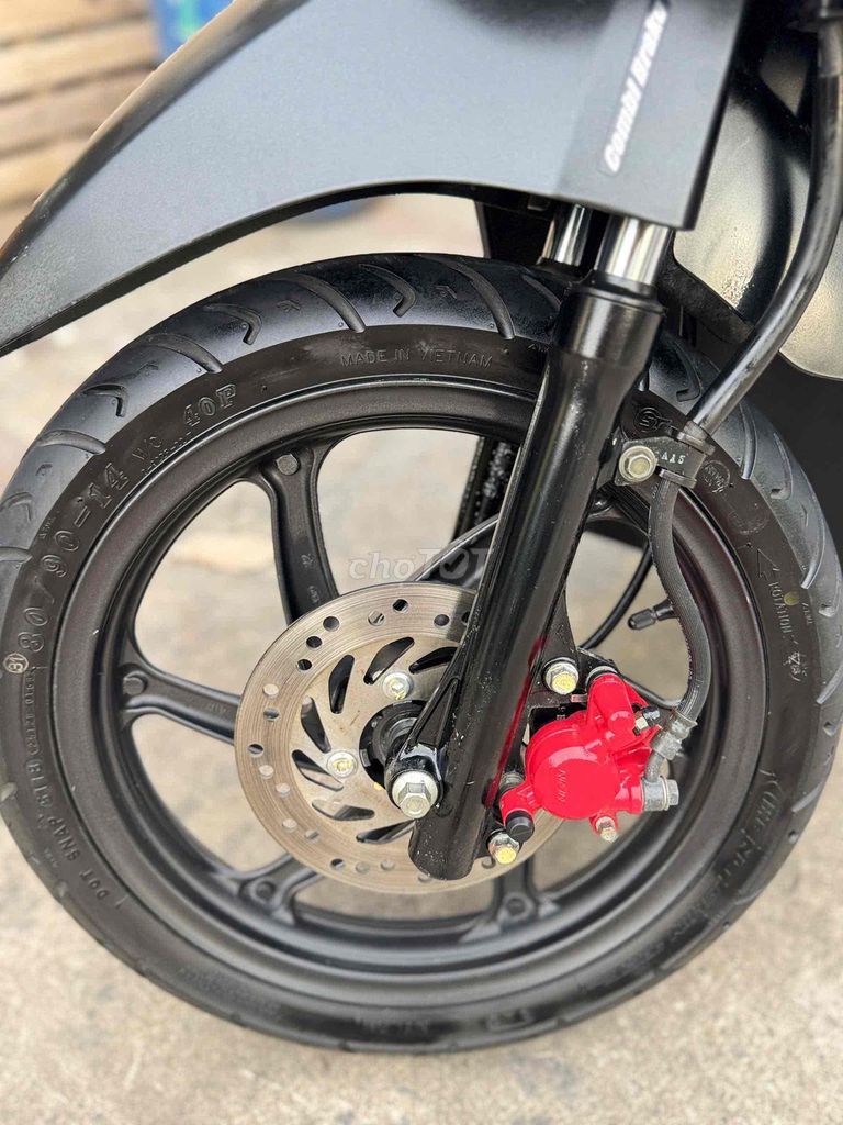 Honda Vision 2019 Đen 10000 km. Mua bán Xe máy tại Huyện Củ Chi Tp Hồ Chí Minh được đăng bởi HuỳnhLâm Bổn hình 2