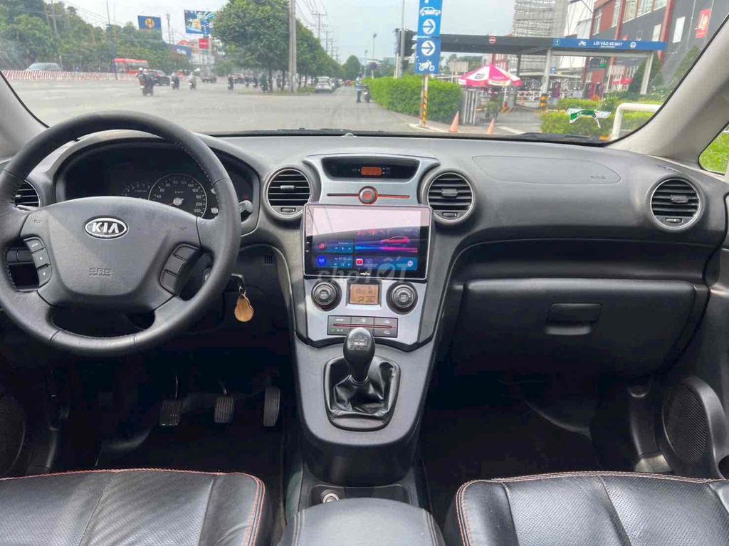 Kia Carens 2013 EX 2.0 MT xe đẹp 1chủ zin mới. Mua bán Ô tô tại Thành phố Qui Nhơn Bình Định được đăng bởi Ngọc Hà hình 4