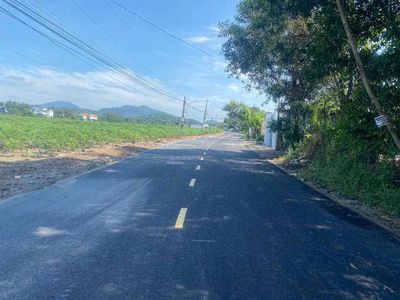 BÁN ĐẤT ĐƯỜNG NHỰA PHƯỚC THÀNH TÂN HÒA - GIÁ 1,25 TỶ. Mua bán đất tại Thị xã Phú Mỹ Bà Rịa - Vũng Tàu được đăng bởi Võ Văn Thi