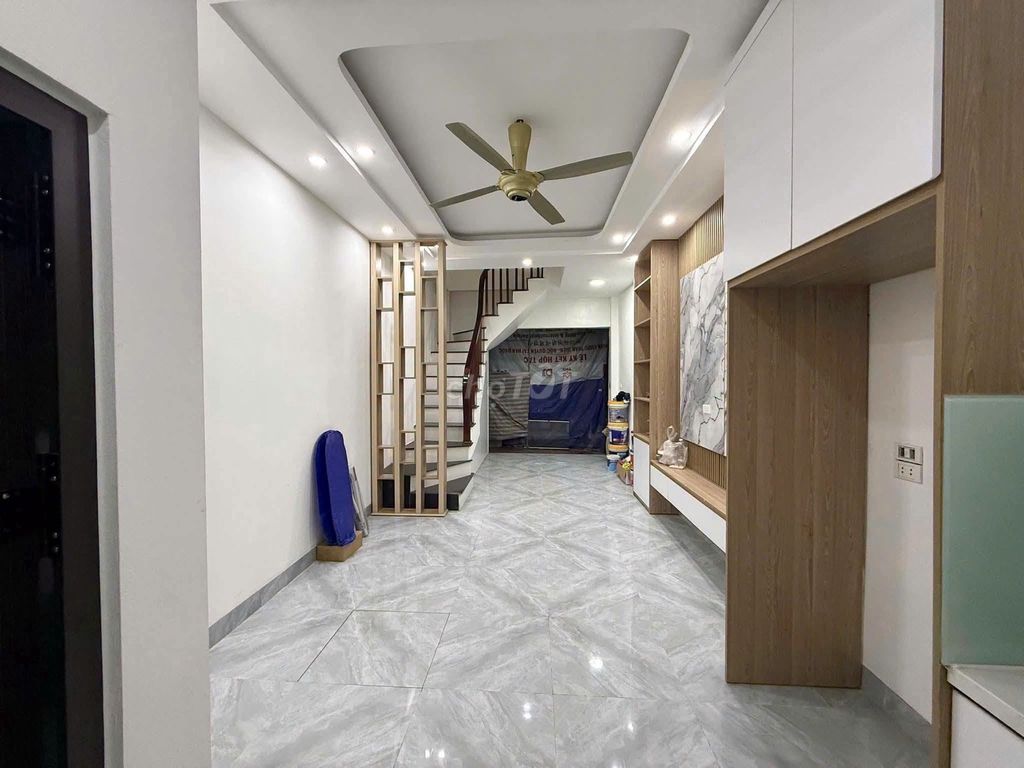 Дом 35 кв.м, 5 этажей, переулок 2 Quang Trung, Ha Dong