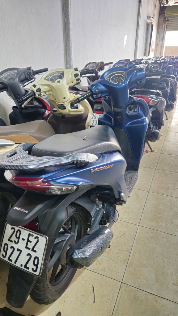 Bán vision 2025 siêu mới.. Mua bán Xe máy tại Quận Thanh Xuân Hà Nội được đăng bởi xe máy Tươi Hồng Sơn hình 6