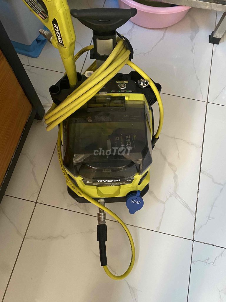 Máy rửa xe Ryobi Pin 6Ah Vàng. Mua bán Đồ chuyên dụng, Giống nuôi trồng tại Quận 4 Tp Hồ Chí Minh được đăng bởi hung hình 1