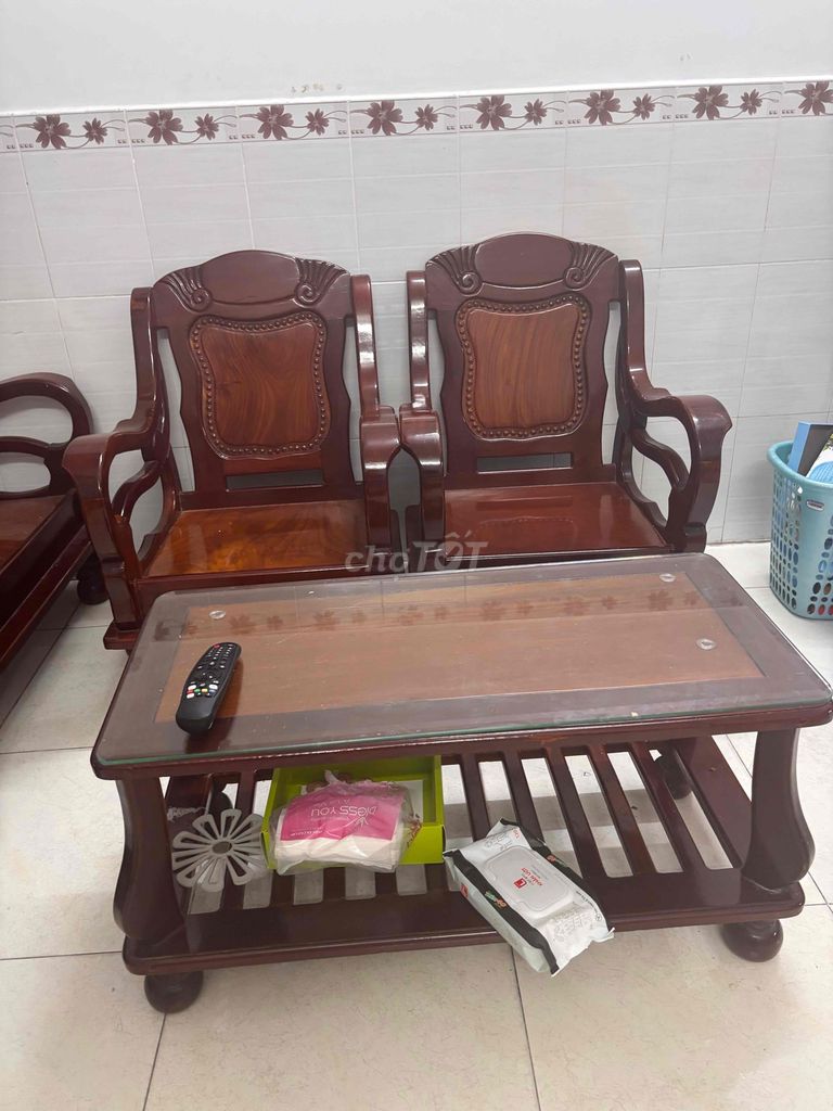 Bộ bàn ghế gỗ căm xe 4 món. Mua bán Bàn ghế tại Quận 12 Tp Hồ Chí Minh được đăng bởi Bin Tran hình 1