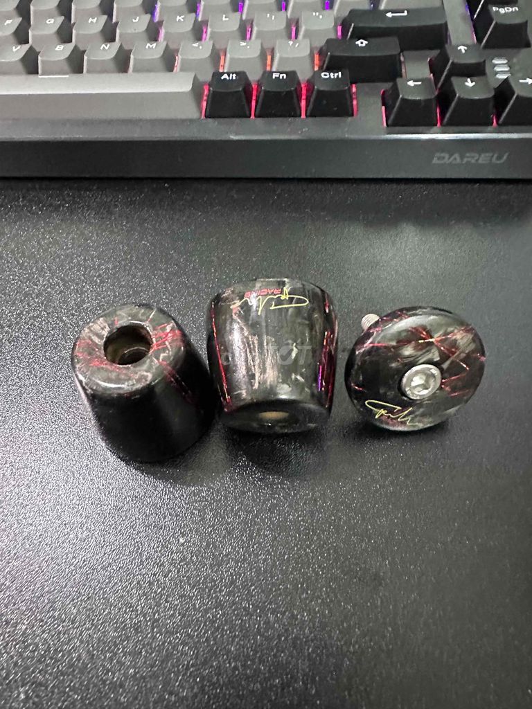 Gù carbon, nắp chân kính carbon GH racing xe SH. Mua bán Phụ tùng xe tại Quận Thanh Khê Đà Nẵng được đăng bởi Đức Huy hình 1