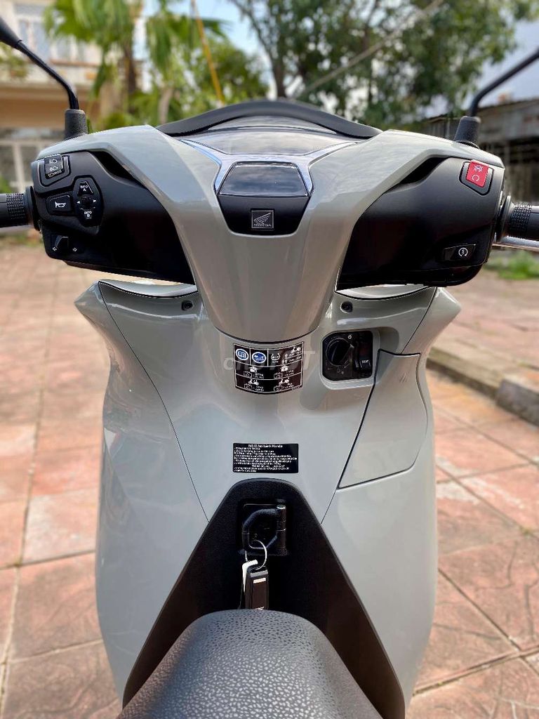Siêu phẩm SH 350i Máy THÁI 2022 Lướt 3.500Km. Mua bán Xe máy tại Quận Ninh Kiều Cần Thơ được đăng bởi Xe Máy TÂN LIÊN HƯNG 1 91B hình 5