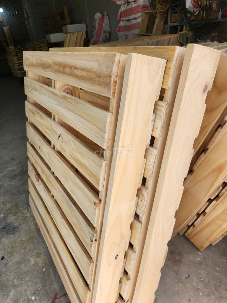 Xả kho giường pallet mới. Mua bán Giường, chăn ga gối nệm tại Quận 12 Tp Hồ Chí Minh được đăng bởi minh suong hình 1