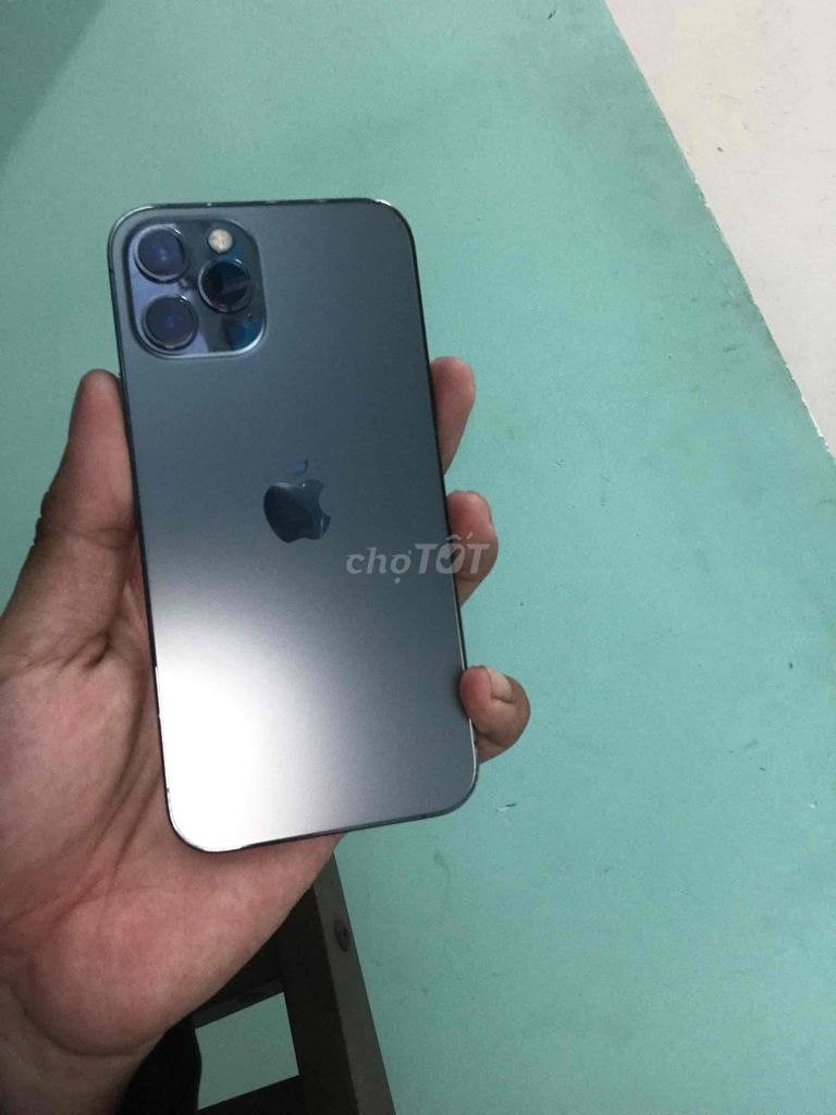 Apple iPhone 12 Pro 128GB Xám Đã sử dụng. Mua bán Điện thoại tại Quận 12 Tp Hồ Chí Minh được đăng bởi Trưởng hình 1