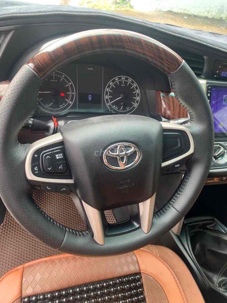 Toyota Innova 2019 2.0E - 90000 km. Mua bán Ô tô tại Huyện Hóc Môn Tp Hồ Chí Minh được đăng bởi Anh Trung hình 7