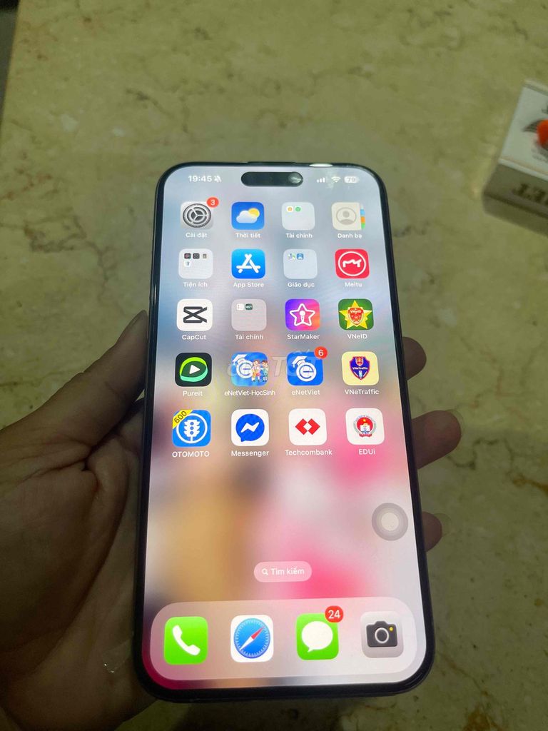 iPhone 15 Pro Max 256GB Bạc. Mua bán Điện thoại tại Huyện Đất Đỏ Bà Rịa - Vũng Tàu được đăng bởi Lương Ngọc hình 1