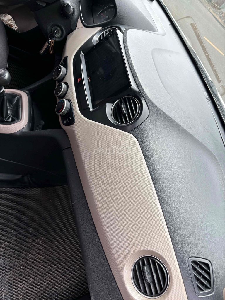 Hyundai Grand i10 2016 Grand 1.0 MT - 134567 km. Mua bán Ô tô tại Thành phố Buôn Ma Thuột Đắk Lắk được đăng bởi Quảng ĐăkLăk hình 15