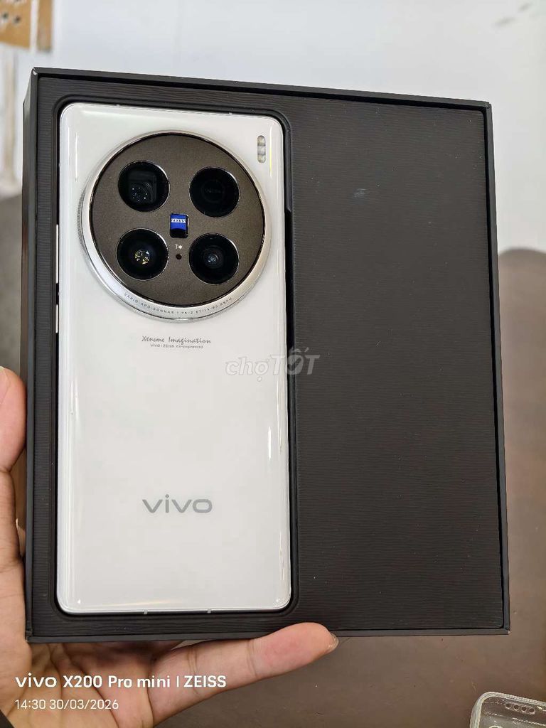 Vivo X100 Ultra Fullbox ngoại hình keng, có GL. Mua bán Điện thoại tại Quận Ngũ Hành Sơn Đà Nẵng được đăng bởi QH hình 1