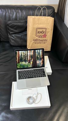 MacBook Pro 13 Retina 2019 i5 8GB/256GB Silver