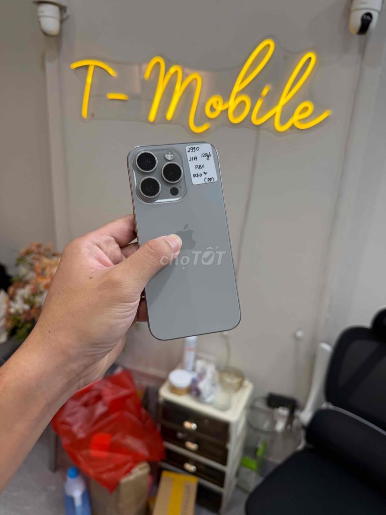 15 Pro 128Gb Quốc Tế màn oled 120hz khay sim. Mua bán Điện thoại tại Quận Thanh Xuân Hà Nội được đăng bởi Ngô Tráng T Mobile hình 1
