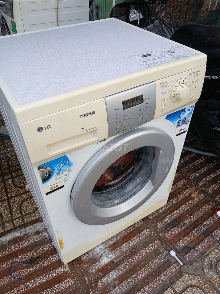 Máy giặt LG 7kg lồng ngang Trắng. Mua bán Máy giặt tại Quận Tân Phú Tp Hồ Chí Minh được đăng bởi Long hình 1