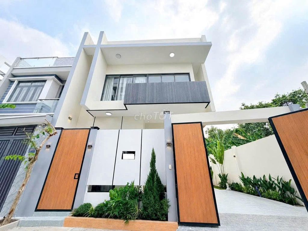 Biệt Thự Mini Góc 2 Mặt Tiền Giá Rẻ Nằm Ngay Cổng Chào Phường Bửu Long