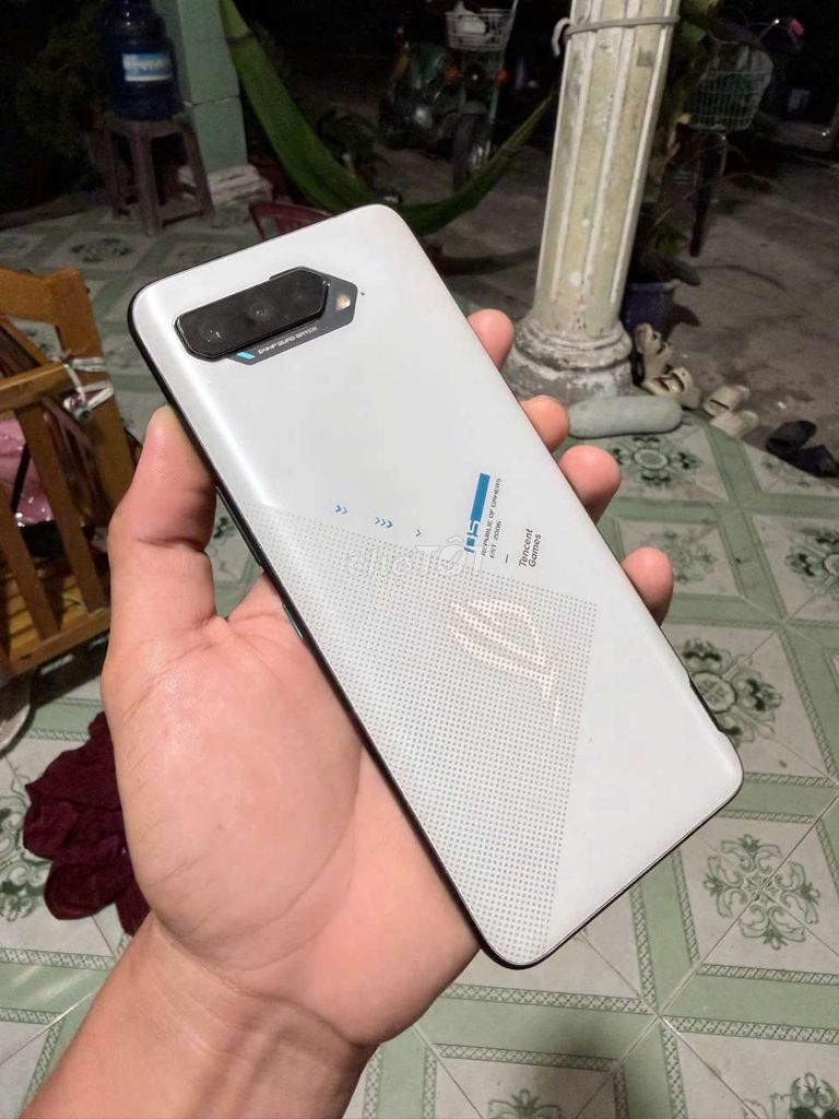 ROG Phone 5S QT 128GB Trắng Đã sử dụng. Mua bán Điện thoại tại Huyện Đức Hòa Long An được đăng bởi Trần Anh Tùng hình 1