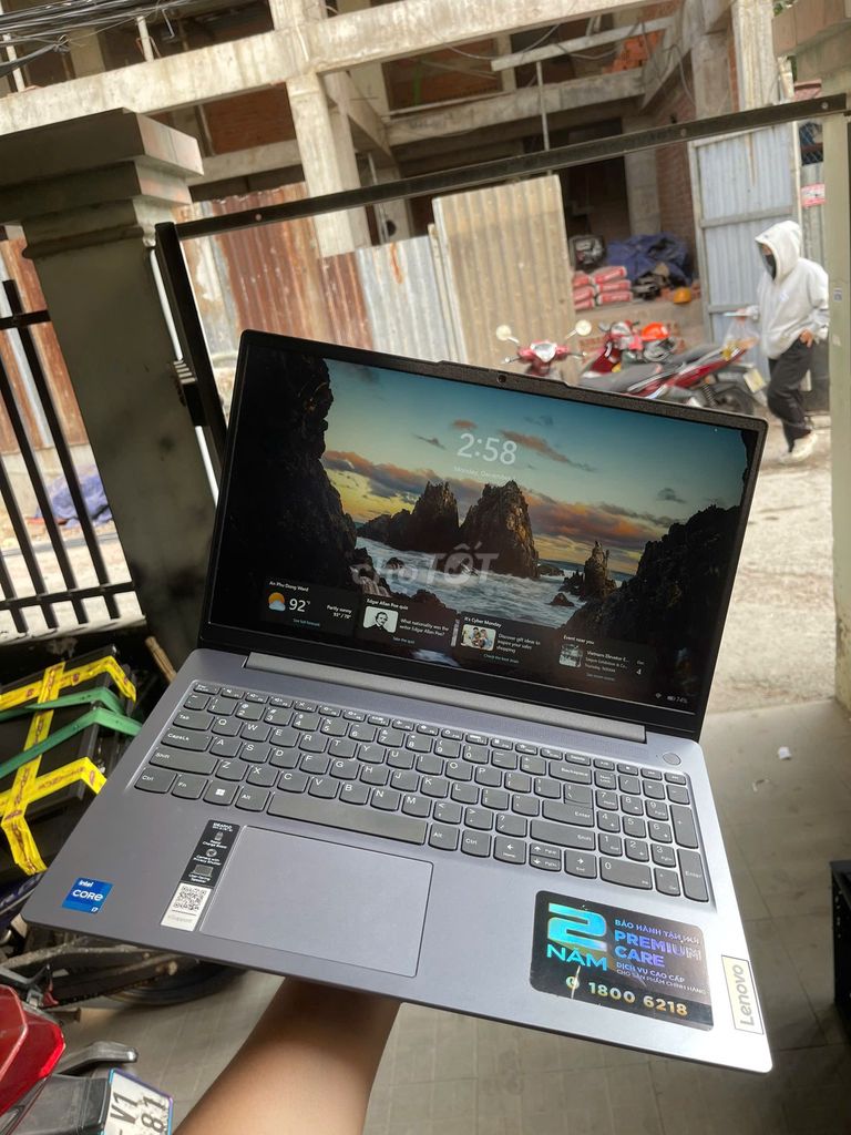 Lenovo IdeaPad Slim 3 i7-13620H/16GB/512G/15.6inch. Mua bán Laptop tại Quận Gò Vấp Tp Hồ Chí Minh được đăng bởi Trần Quốc Nguyên  hình 1