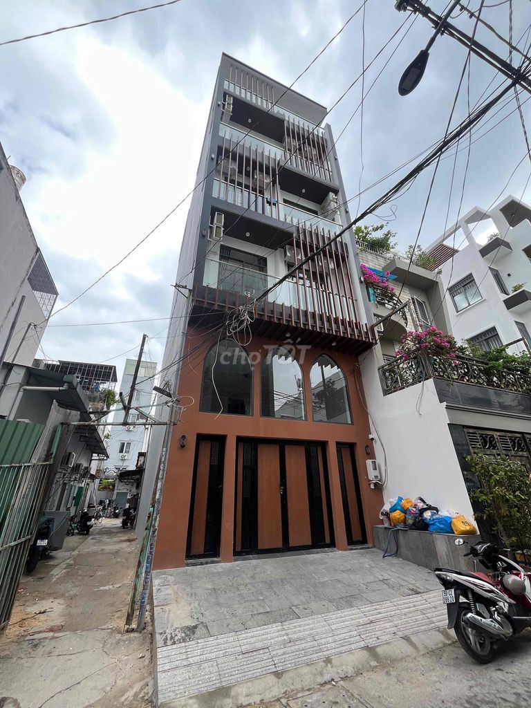 Аренда · 11 комн. · 100 м² · Quận Gò Vấp, ул. Đường Phạm Văn Chiêu