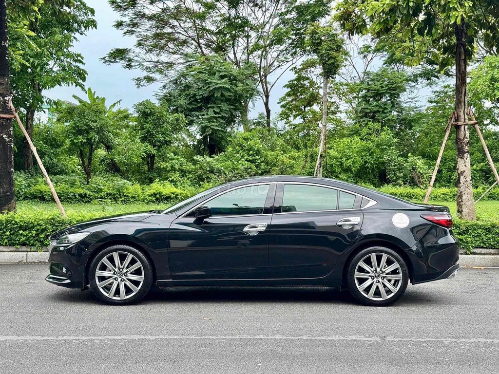 Mazda 6 Signature Premium 2.5 odo 43.000km. Mua bán Ô tô tại Quận Long Biên Hà Nội được đăng bởi Bùi Đình Thông hình 4