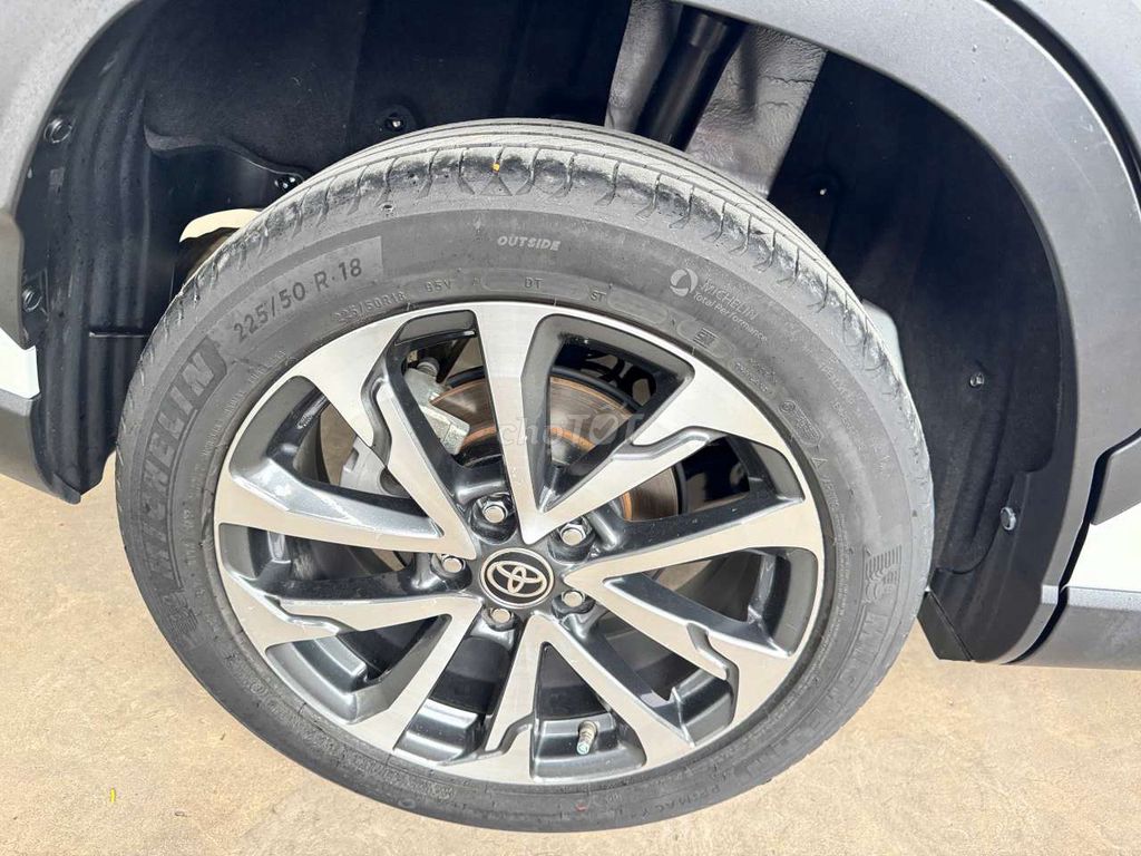 Toyota Cross 2022 - 46000 km. Mua bán Ô tô tại Thành phố Thủ Đức Tp Hồ Chí Minh được đăng bởi Phúc xe lướt hình 6