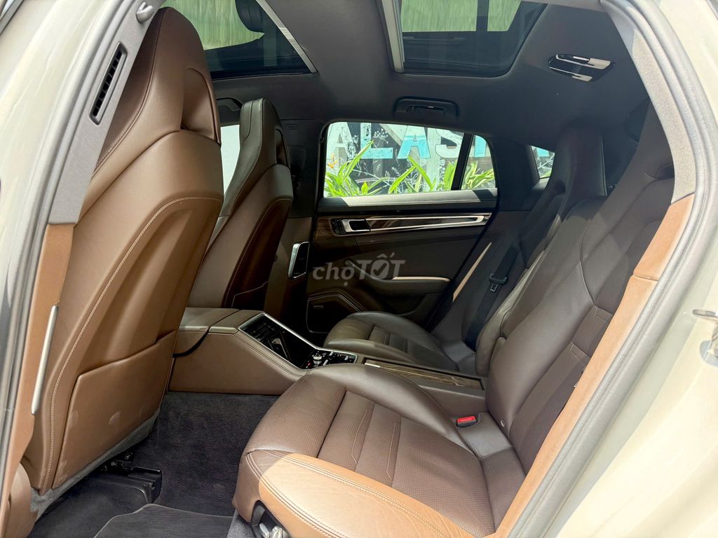 Porsche Panamera Crayon 2018 Lên Full Đồ. Mua bán Ô tô tại Quận Thanh Xuân Hà Nội được đăng bởi Nguyễn Tuấn Hoàng hình 16