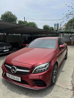 Mercedes Benz C Class 2021 C 180 AMG - 30000 km. Mua bán Ô tô tại Quận Long Biên Hà Nội được đăng bởi Nguyễn đắc tùng