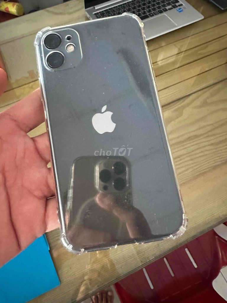 Apple iPhone 11 64GB Đen Đã dùng. Mua bán Điện thoại tại Thành phố Bến Tre Bến Tre được đăng bởi lê minh  mobile hình 1