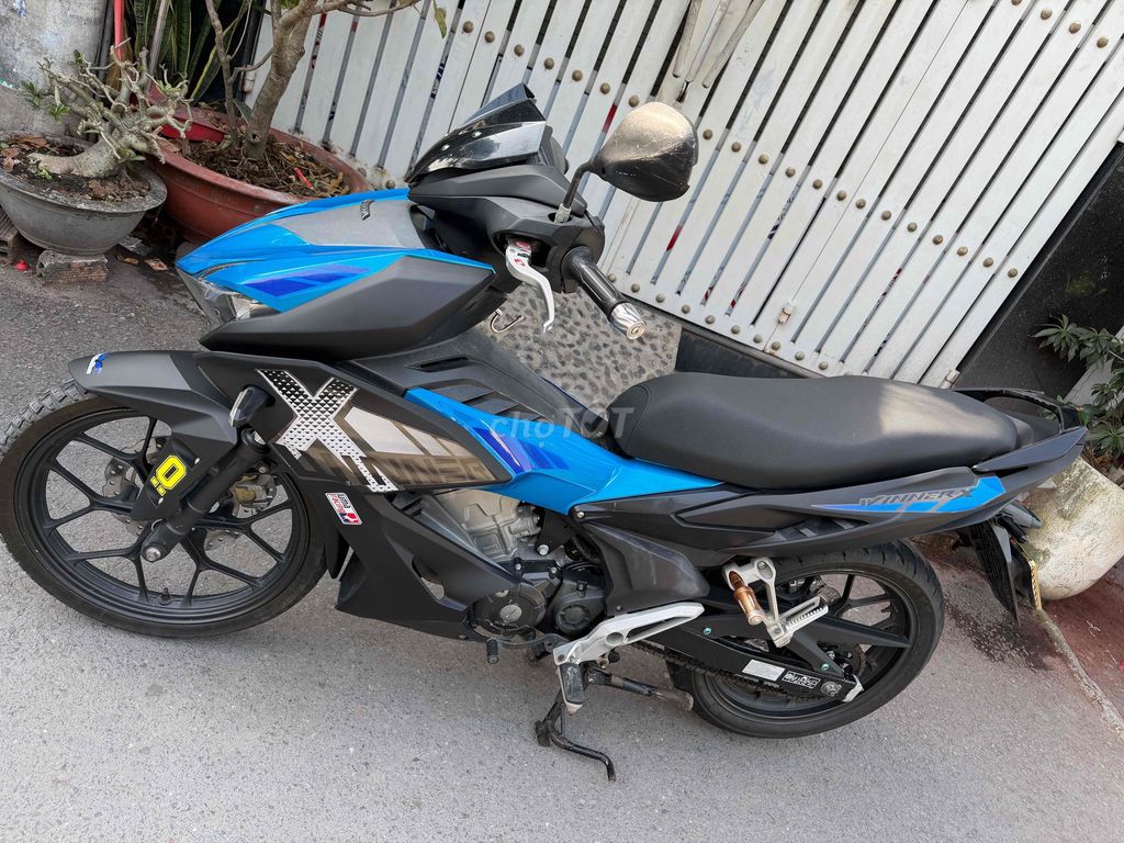 Honda Winner X 2019 Xanh đen. Mua bán Xe máy tại Huyện Hóc Môn Tp Hồ Chí Minh được đăng bởi Hoàng Anh Tuấn hình 1