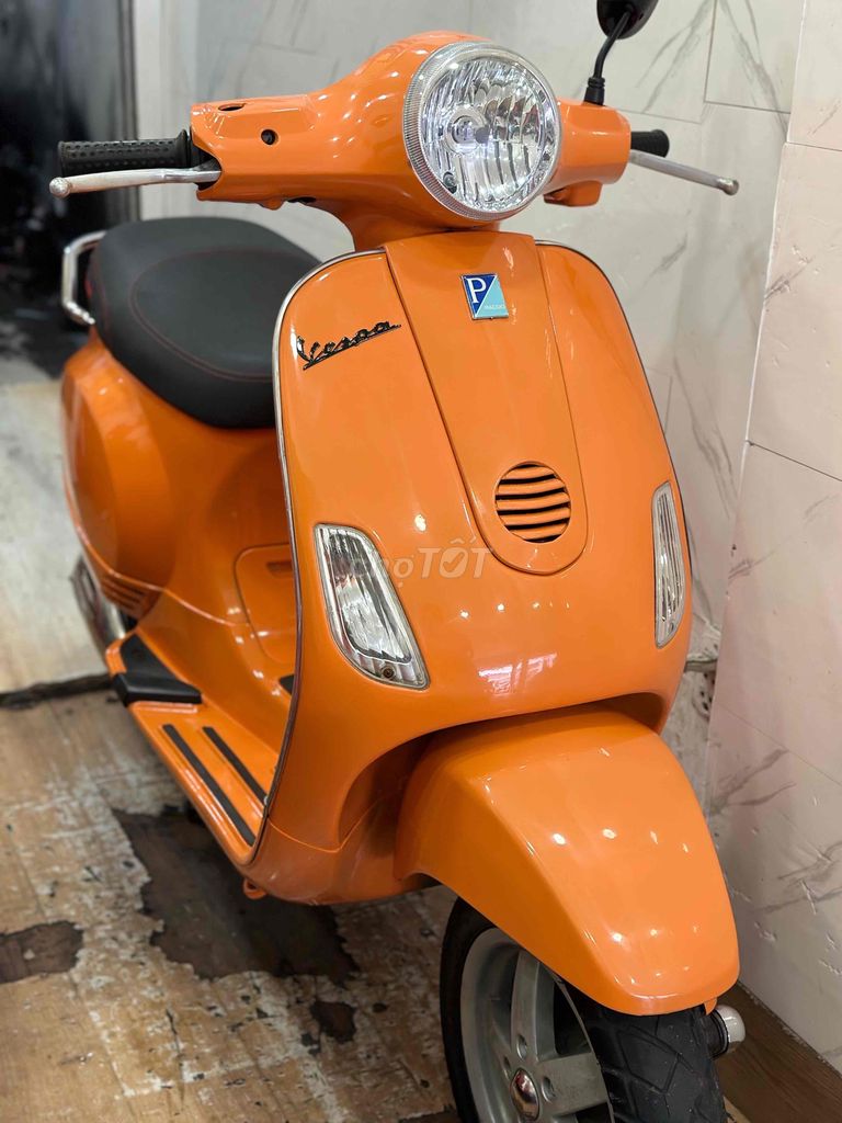Piaggio Vespa LX150 Nhập Ý . BSTP. Mua bán Xe máy tại Quận Phú Nhuận Tp Hồ Chí Minh được đăng bởi Ngọc Huy hình 2
