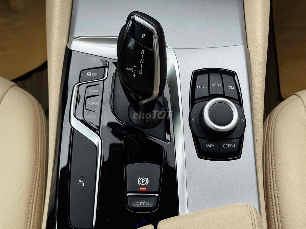 BMW 520i 2018. Mua bán Ô tô tại Quận 7 Tp Hồ Chí Minh được đăng bởi James Do hình 9