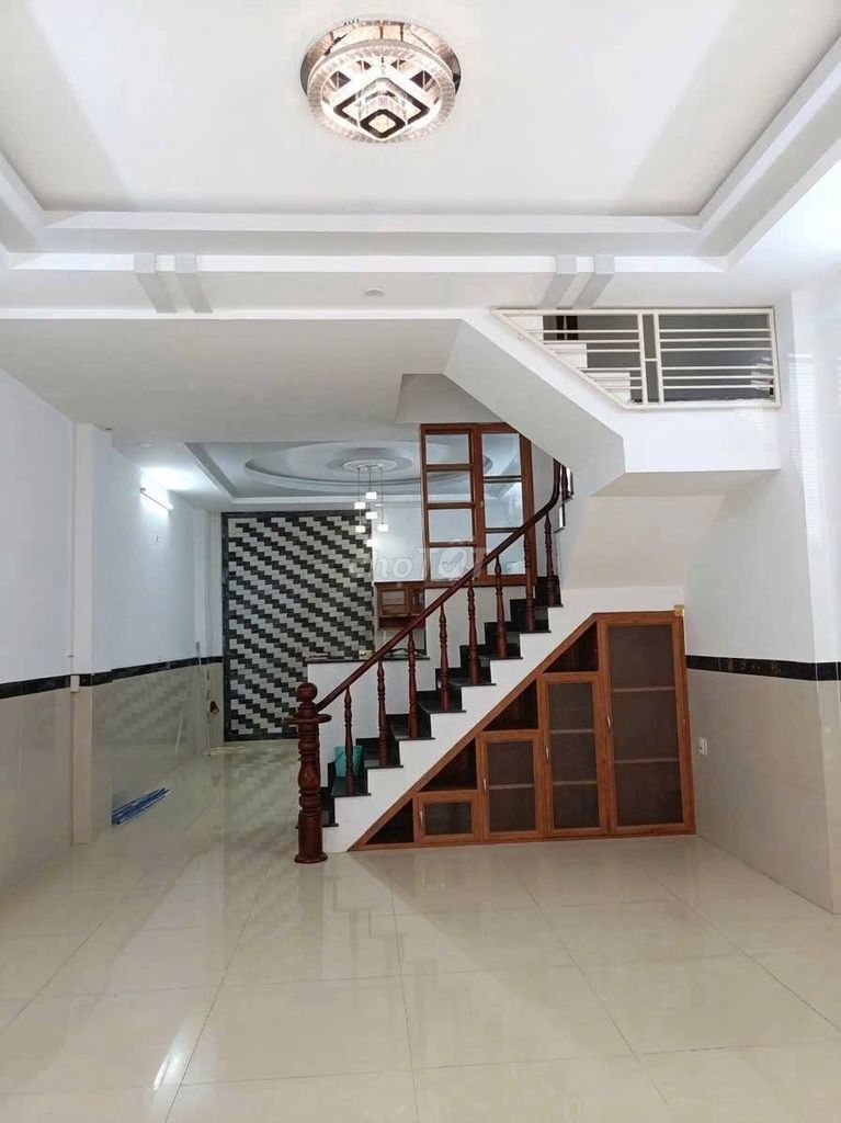 Аренда · 4 комн. · 65 м² · Quận 12, ул. Đường Lâm Thị Hố