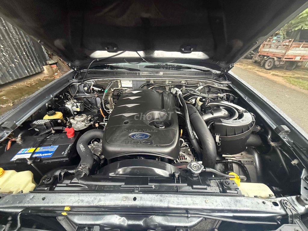 Ford Everest 2009 Tự động Dầu Xám