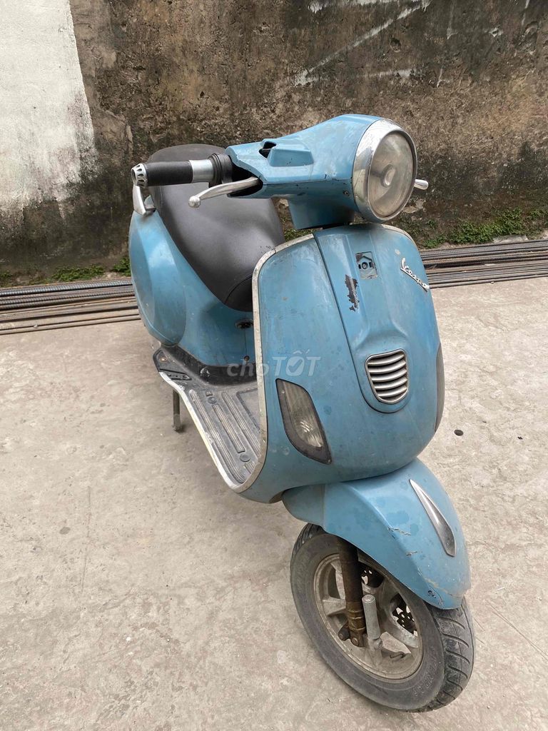 Xe máy điện Vespa màu Xanh. Mua bán Xe điện tại Quận Hà Đông Hà Nội được đăng bởi Nguyễn văn hoàn hình 2
