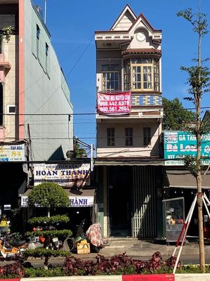 Bán nhà mặt tiền chính chủ , 5 tỷ4  Lý Thái Tổ, P.Diên Hồng, Plei Ku. Mua bán nhà ở tại Thành phố Pleiku Gia Lai được đăng bởi Trung